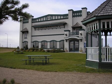 Tourism Moose Jaw Visitor's Centre